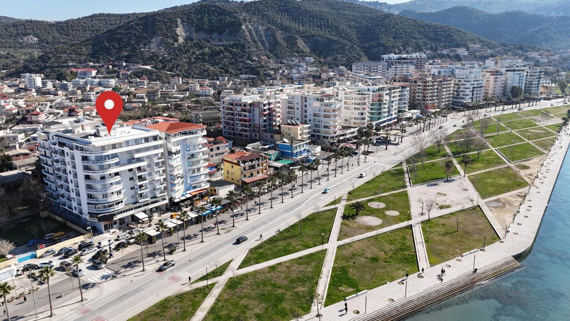 Seascape Apartments Вльора Екстер'єр фото